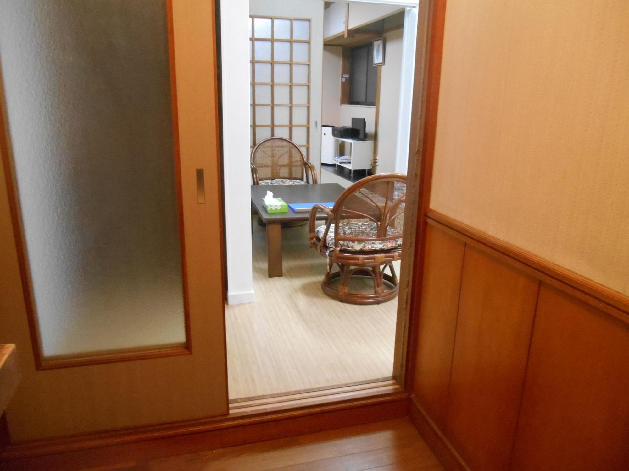 駅徒歩5分どこへも大阪駅へ直結どこへもすぐの大型庭付glampinghouse Apartment Osaka